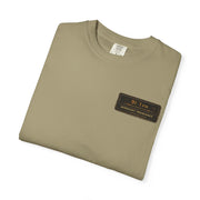 Midnight Frequency – Vintage Night Drive Music Graphic T-Shirt