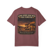 Fueling Goodbyes – Vintage Gas Station Road Trip T-Shirt